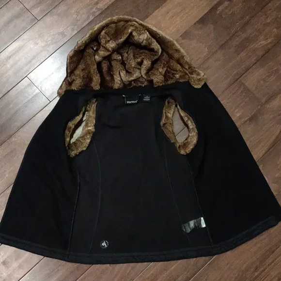 Marmot Black Soft Shell Vest With Faux Fur Hood Women's SIZE SMALL - Picture 4 of 6